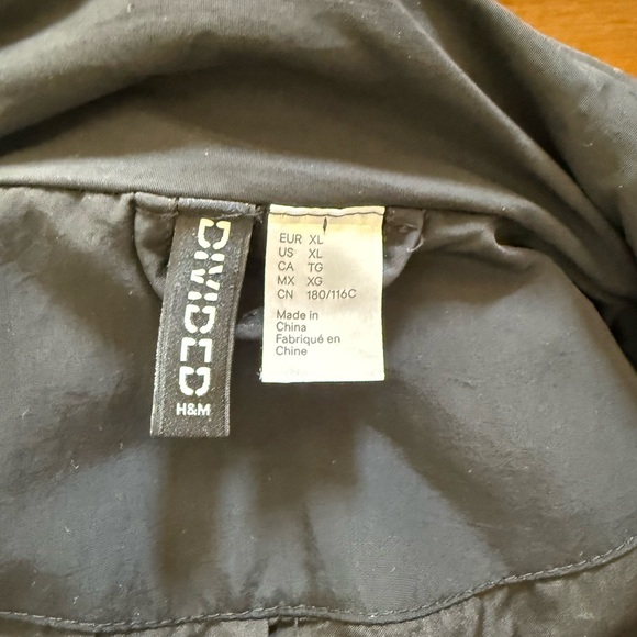 H&M Divided Black Jacket - Picture 2 of 2